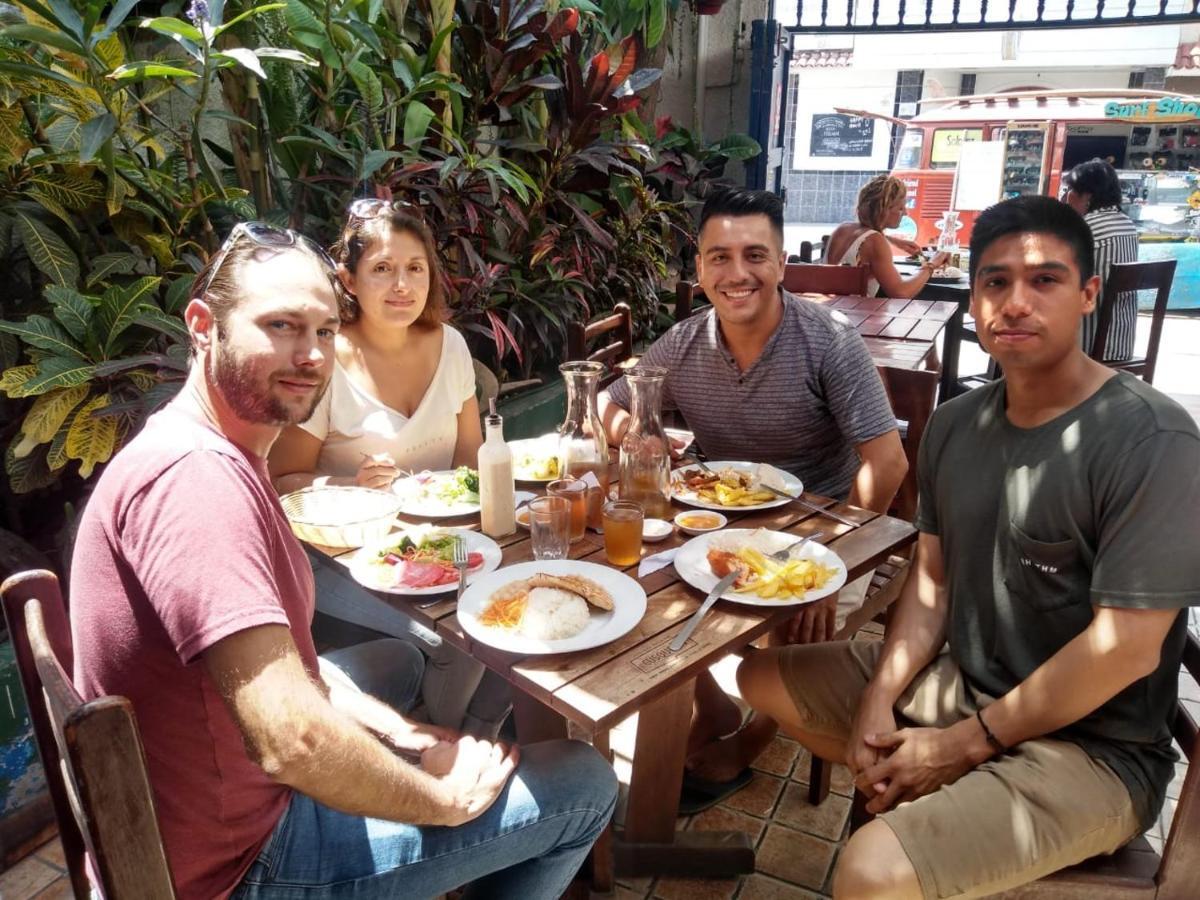 Surf Hostel My Friends Huanchaco Εξωτερικό φωτογραφία